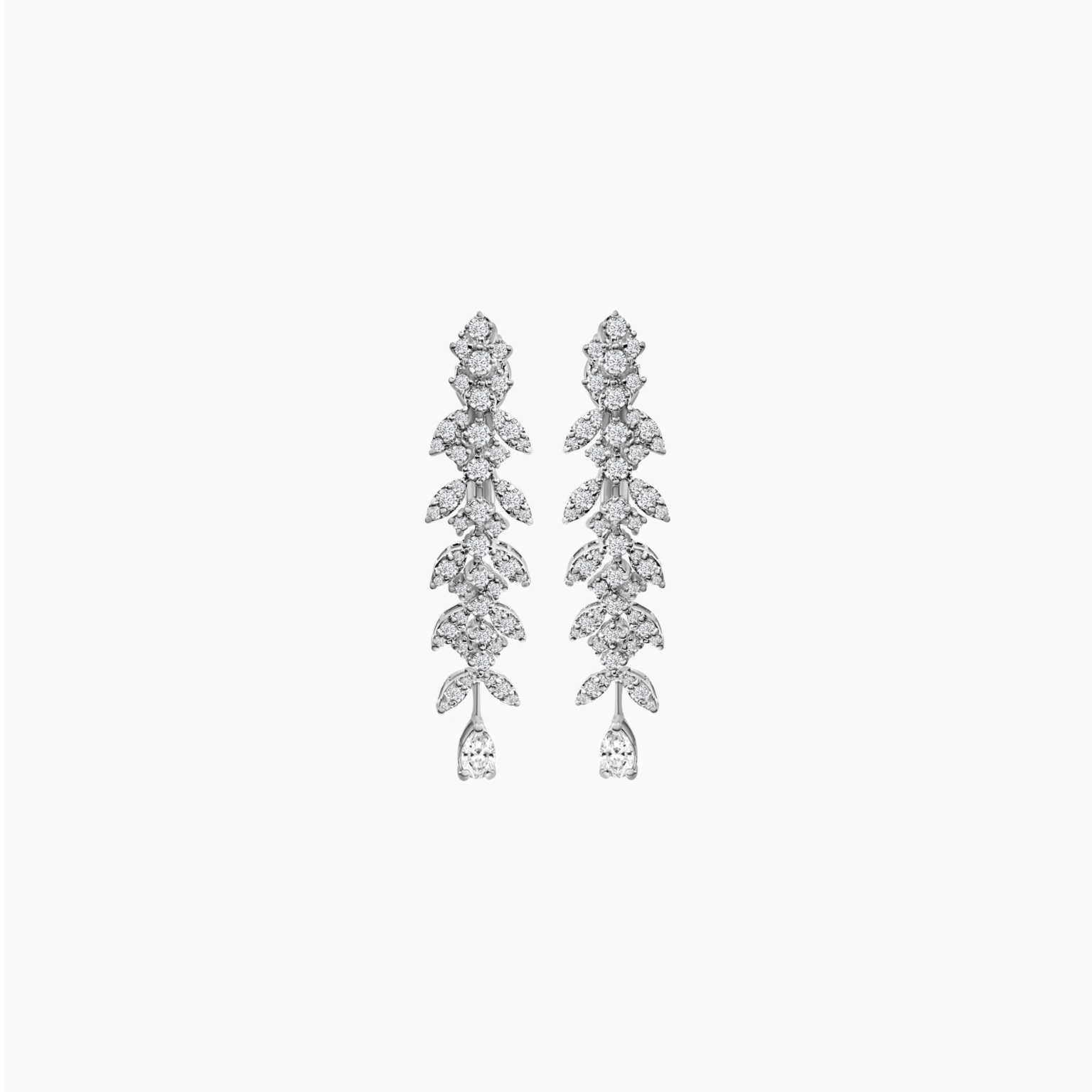 The Medici Pear Grandeur Haute Joaillerie Earrings