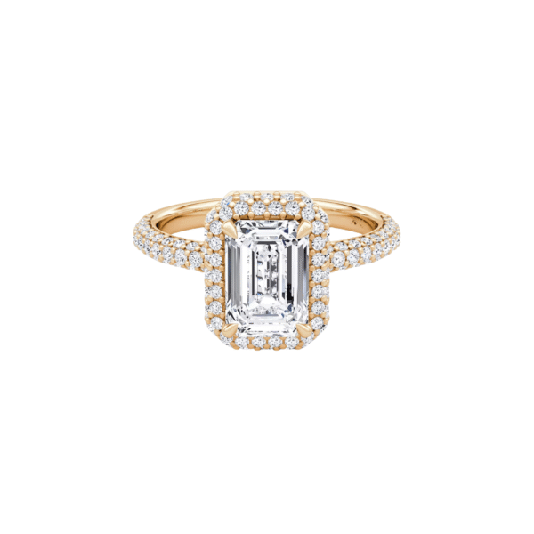 The Margaux | 1,5 carat Emerald Cut with 1,5 mm halo and pavé band | Rose Gold